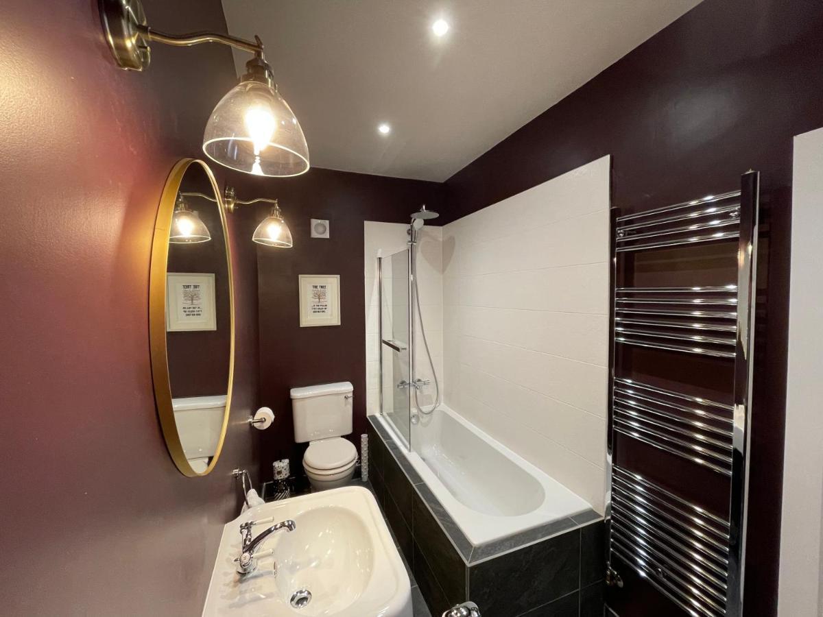 The Old Shop, A Two Bed Flat In Inverkip Village Exteriér fotografie